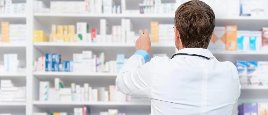 Imagem destaque: Faturamento do varejo farmacêutico cresce 3% em março