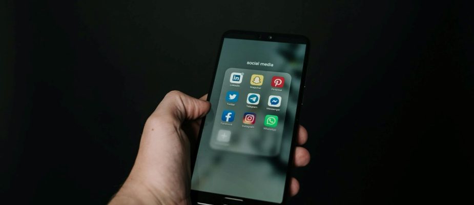 Imagem destaque: Cerca de 75% dos MPE estão presentes nas redes sociais; por que é importante saber disso?