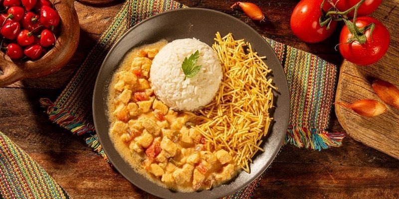 Imagem destaque: Croasonho registra aumento de até 30% nas vendas com a marca Santo Strogonoff