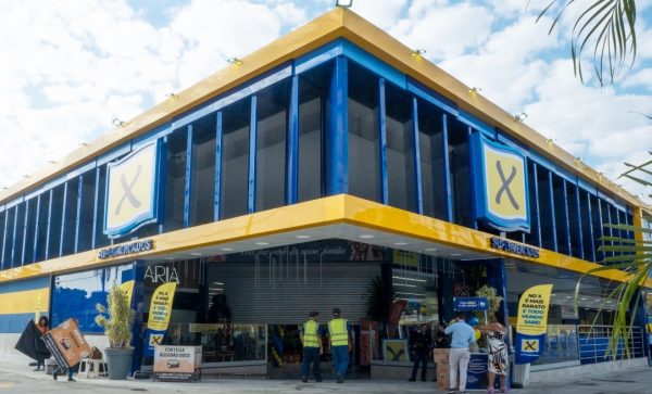 Imagem: X Supermercados ocupa espaço do Makro Atacadista em Osasco (SP)