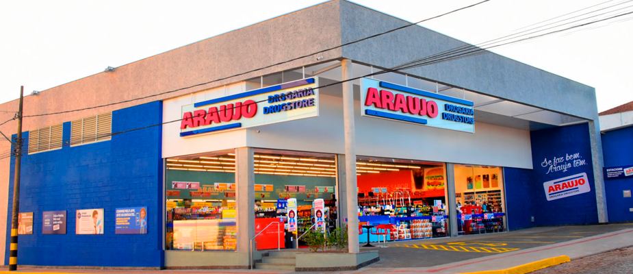 Imagem destaque: Drogaria Araujo instala 1ª unidade em Governador Valadares (MG)
