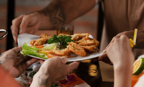 Imagem: Alimentação fora do lar bate recorde de R$ 62,4 bilhões em faturamento