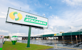 Imagem: Cooper estreia bandeira de atacarejo em Blumenau (SC)