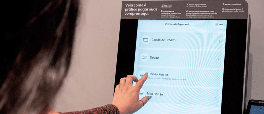 Imagem destaque: Renner amplia digitalização nas lojas físicas