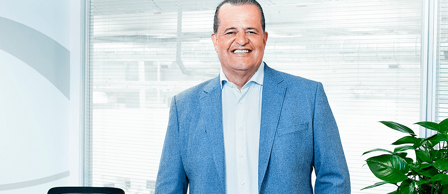 Imagem destaque: CEO do Assaí Atacadista analisa impacto da Selic no canal alimentar