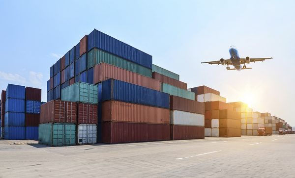 Imagem: Governo brasileiro projeta impacto de 18% em exportações aos EUA após tarifas de Trump