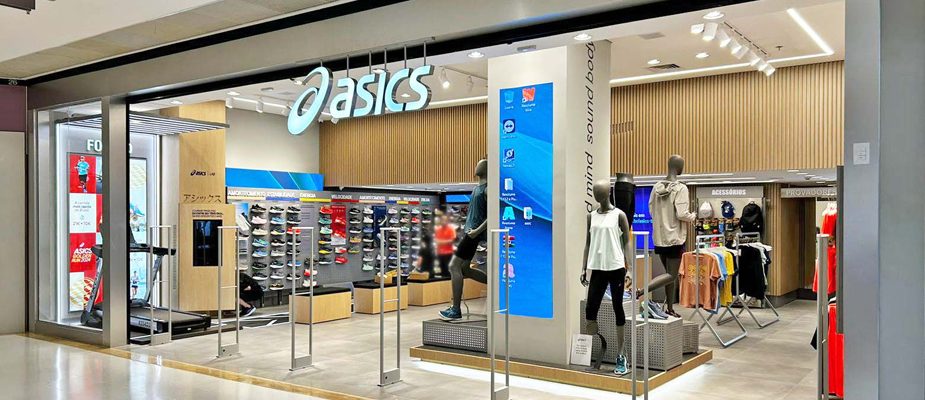 Imagem destaque: Asics inaugura primeira loja física no Espírito Santo