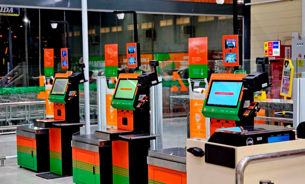 Imagem: Atacadão fortalece investimentos em tecnologia em suas lojas