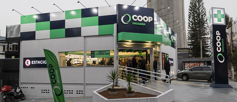 Imagem destaque: Coop Drogaria chega a 71 unidades em SP