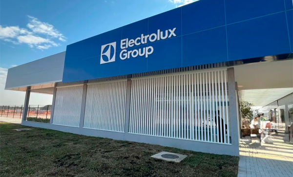 Imagem: Electrolux abre fábrica em São José dos Pinhais (PR)