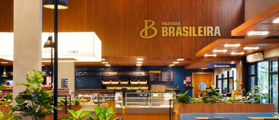 Imagem destaque: Padaria Brasileira lança bolo inspirado no viral Morango do Amor