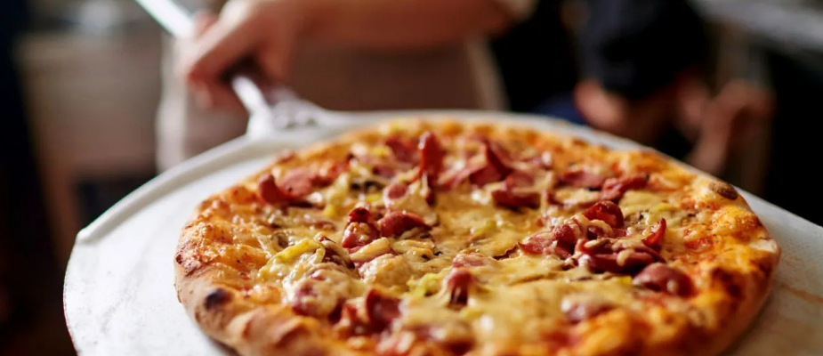 Imagem destaque: Setor de pizzarias cresce 6,1% e inaugura quase 2 mil unidades nos primeiros 5 meses do ano