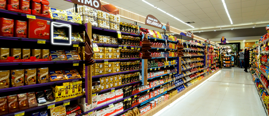 Imagem destaque: Grupo Muffato e Mondelez lançam ambientação de gôndola de Chocolates e Balas & Gomas