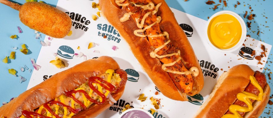 Imagem destaque: Sauce Burgers amplia cardápio e apresenta linha de Hot Dogs premium