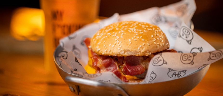Imagem destaque: Porks cria ‘Combo Feliz’ para ajudar crianças carentes e comunidades de BH