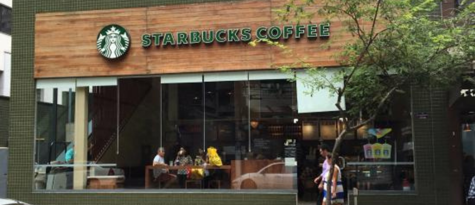 Imagem destaque: Starbucks aposta em bebidas inspiradas em cheesecake para o outono