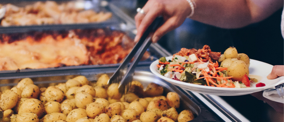 Imagem destaque: Vendas da indústria de alimentos para o food service continuam a crescer acima do varejo