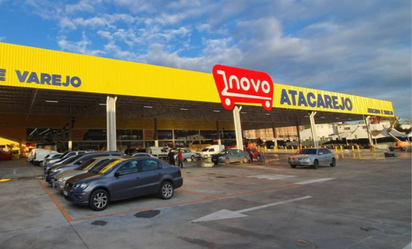 Imagem: Grupo Mateus inicia substituição da bandeira Mix Mateus por Novo Atacarejo em 28 lojas