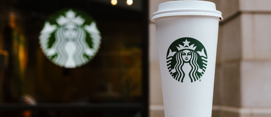 Imagem destaque: Starbucks Brasil anuncia duas novas lojas e prevê a abertura de mais 30 unidades em 2026