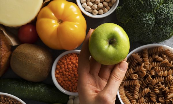 Imagem: Estudo aponta que 46% dos brasileiros mudaram hábitos alimentares em dois anos