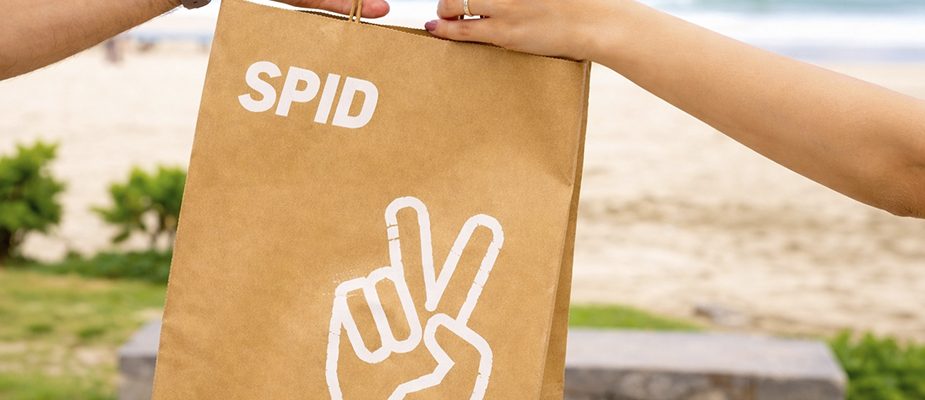 Imagem destaque: Delivery do Spid entrega pedidos em até 30 minutos em praias do Rio de Janeiro