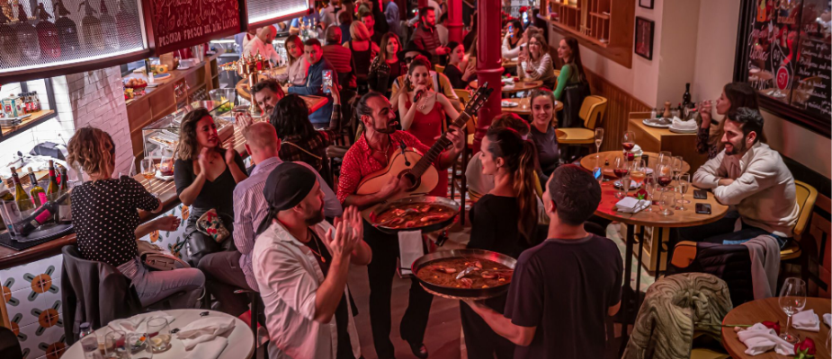 Imagem destaque: Turismo internacional deve atrair 10 milhões de visitantes, impulsionando bares e restaurantes