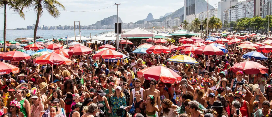 Imagem destaque: Carnaval do Rio de Janeiro atinge 99% de ocupação em hospedagem e bate recorde
