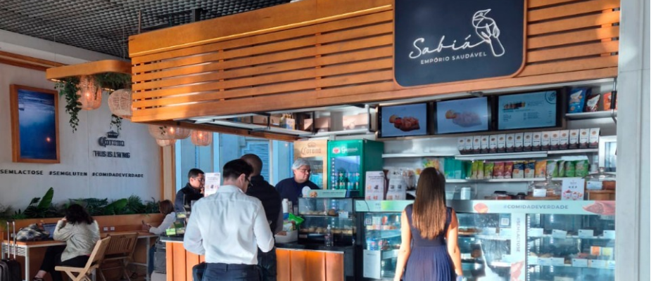 Imagem destaque: Grupo Sabiá amplia operação com foco em alimentação saudável nos aeroportos de SP