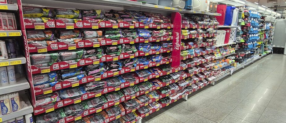 Imagem destaque: Reforçando sustentabilidade, Santa Maria substitui gôndolas por bandejas organizadoras