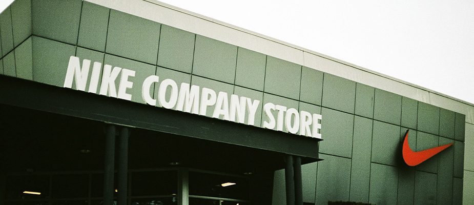 Imagem destaque: Nike demitirá 1.400 funcionários em meio a queda nas vendas