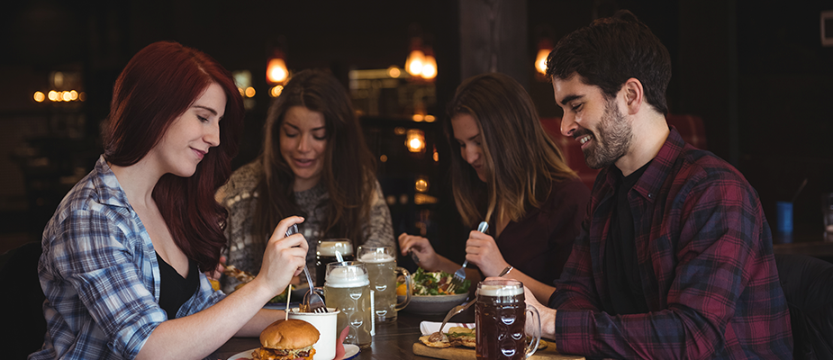 Imagem destaque: Vendas em bares e restaurantes recuam 0,5% em março