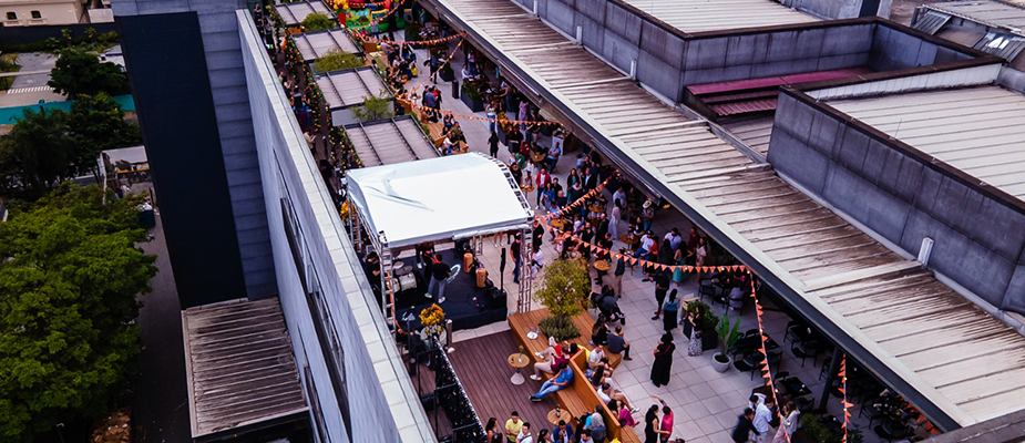 Imagem destaque: Blues Beer Festival ocupa rooftop e aposta em experiência gastronômica