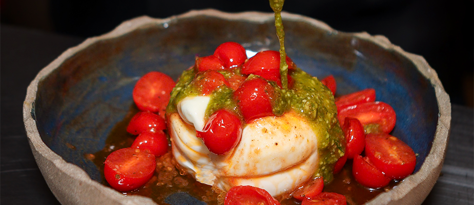 Imagem destaque: Bistrô aposta em cerâmicas autorais para transformar experiência gastronômica