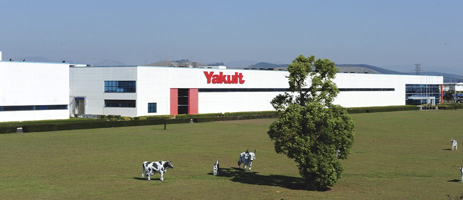 Imagem destaque: Yakult aumenta eficiência e sustentabilidade com tecnologia da Tetra Pak