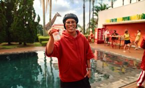 Imagem: Itaipava estreia campanha com Ronaldinho Gaúcho