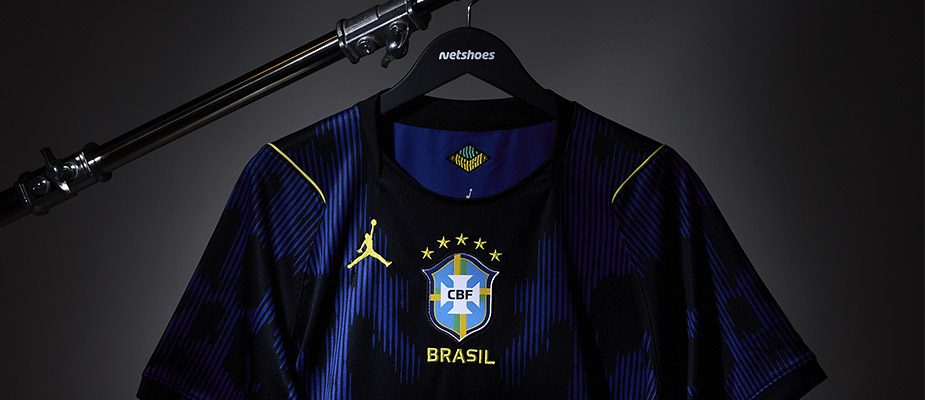 Imagem destaque: Vendas de camisas do Brasil disparam 350% na Netshoes após convocação para a Copa