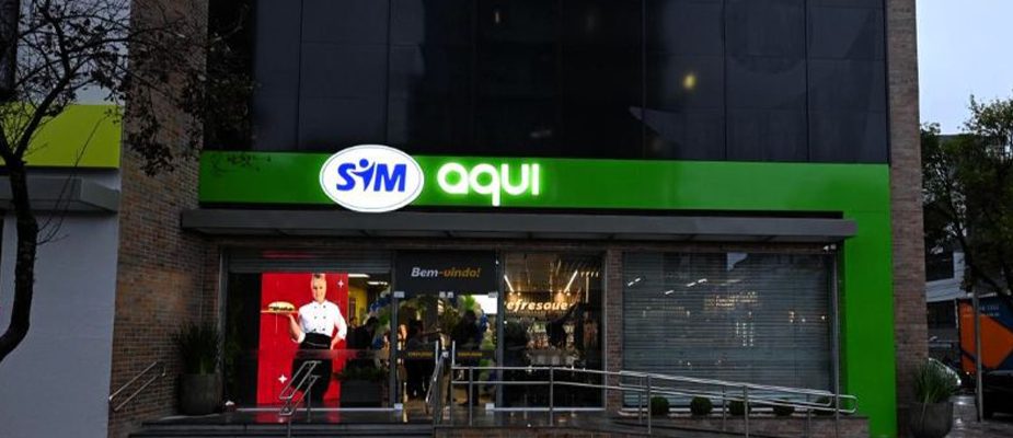 Imagem destaque: Com investimento de R$ 4 milhões, SIM Rede inaugura primeira loja de proximidade