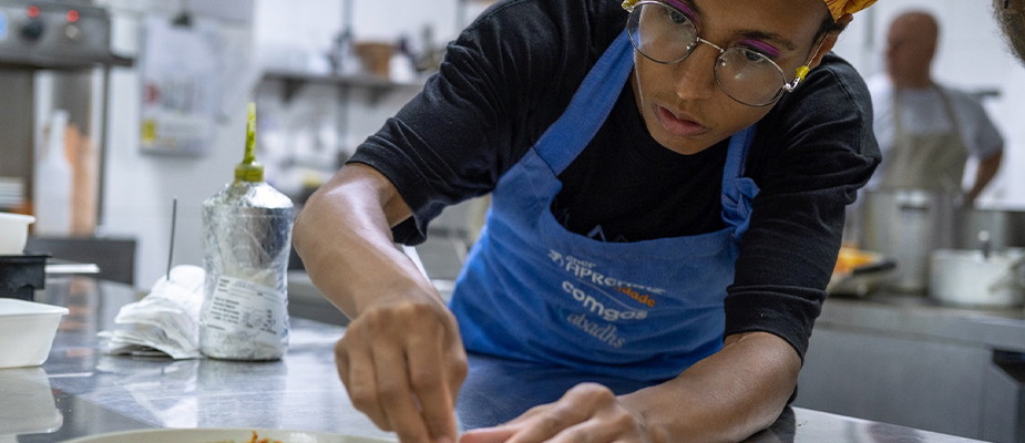 Imagem destaque: Projeto Chef Aprendiz oferece formação culinária gratuita em São Paulo