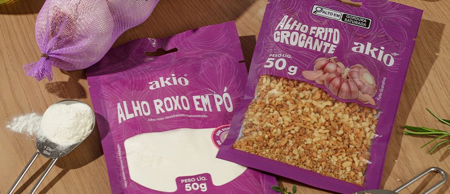 Imagem destaque: Tempero em pó à base de alho roxo é a novidade da Akio