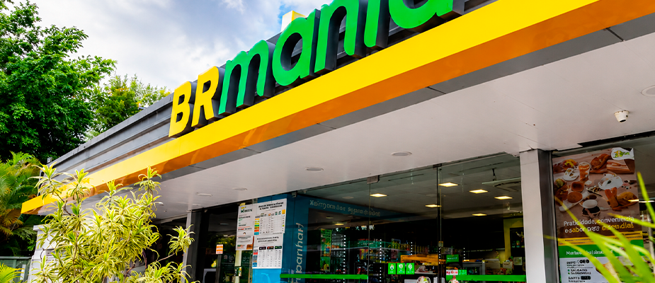Imagem destaque: BR Mania lança combo exclusivo e transforma lojas em pontos de experiência para a Copa