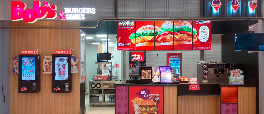 Imagem destaque: Bob’s inaugura duas unidades no Maxi Shopping, em São Paulo