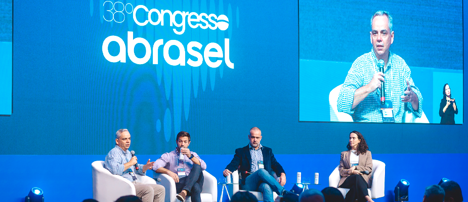 Imagem destaque: Abrasel libera acesso online aos painéis do 38º Congresso Nacional