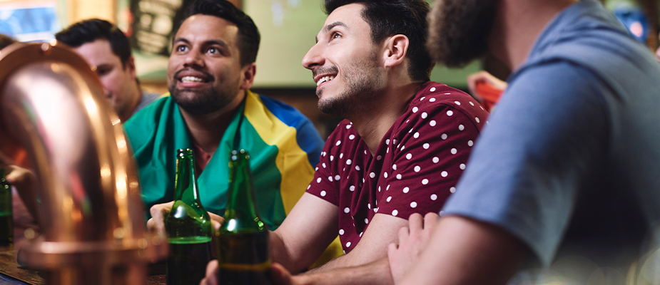 Imagem destaque: Jogo do Brasil em dia útil muda padrão de consumo, aponta Cielo
