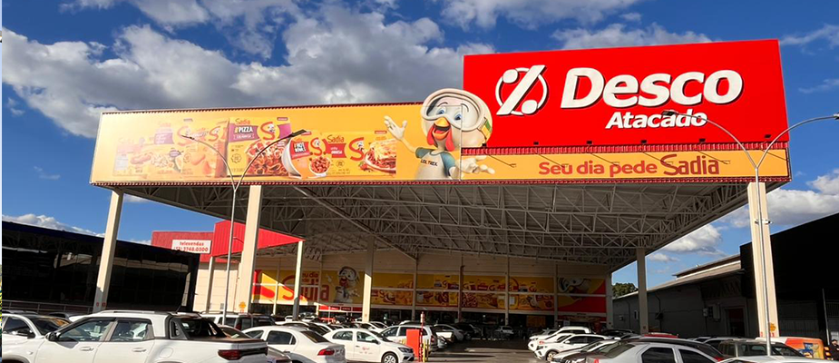 Imagem destaque: Desco ganha fachada temática da Sadia em Lajeado (RS)