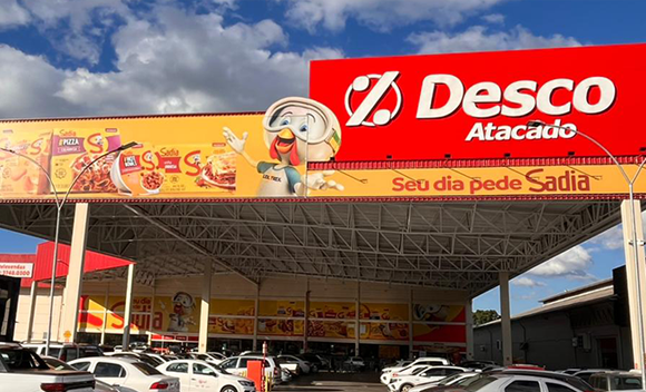 Imagem: Desco ganha fachada temática da Sadia em Lajeado (RS)
