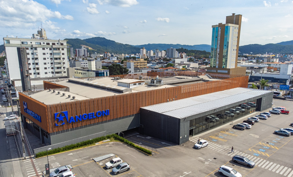 Imagem: Angeloni revitaliza supermercado em Tubarão (SC)
