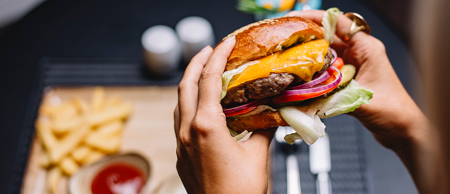 Imagem destaque: Comfort food no inverno: hambúrguer lidera alta do delivery em São Paulo