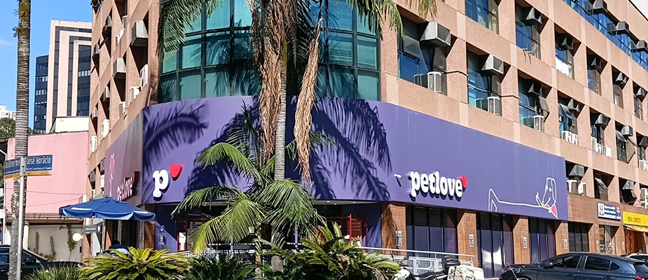 Imagem destaque: Com expansão na capital paulista, Petlove chega a 23 unidades físicas