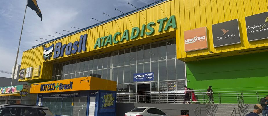 Imagem destaque: Brasil Atacadista dos Ingleses (SC) moderniza estrutura e amplia autosserviço