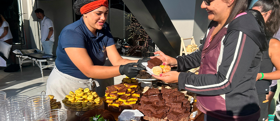 Imagem destaque: Café com Leide inaugura nova unidade em Ubatuba (SP)